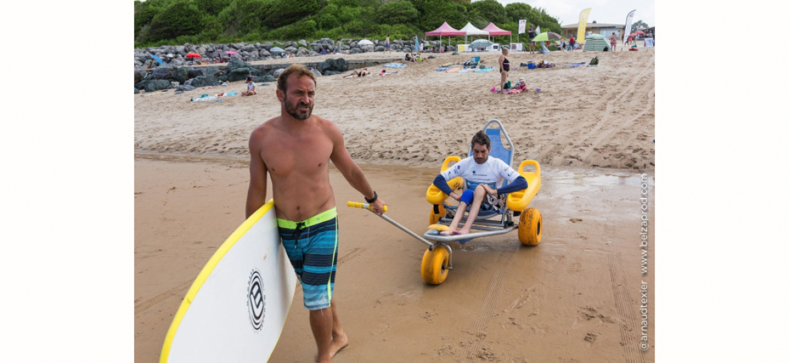 Tiralo sur la plage