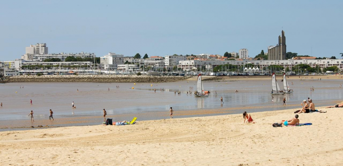 Grande Plage - Poste de Secours du Trier