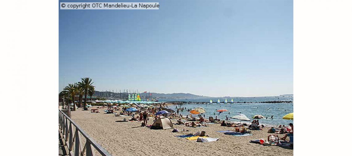 Mandelieu La Napoule Plage Sable Dor Handiplage