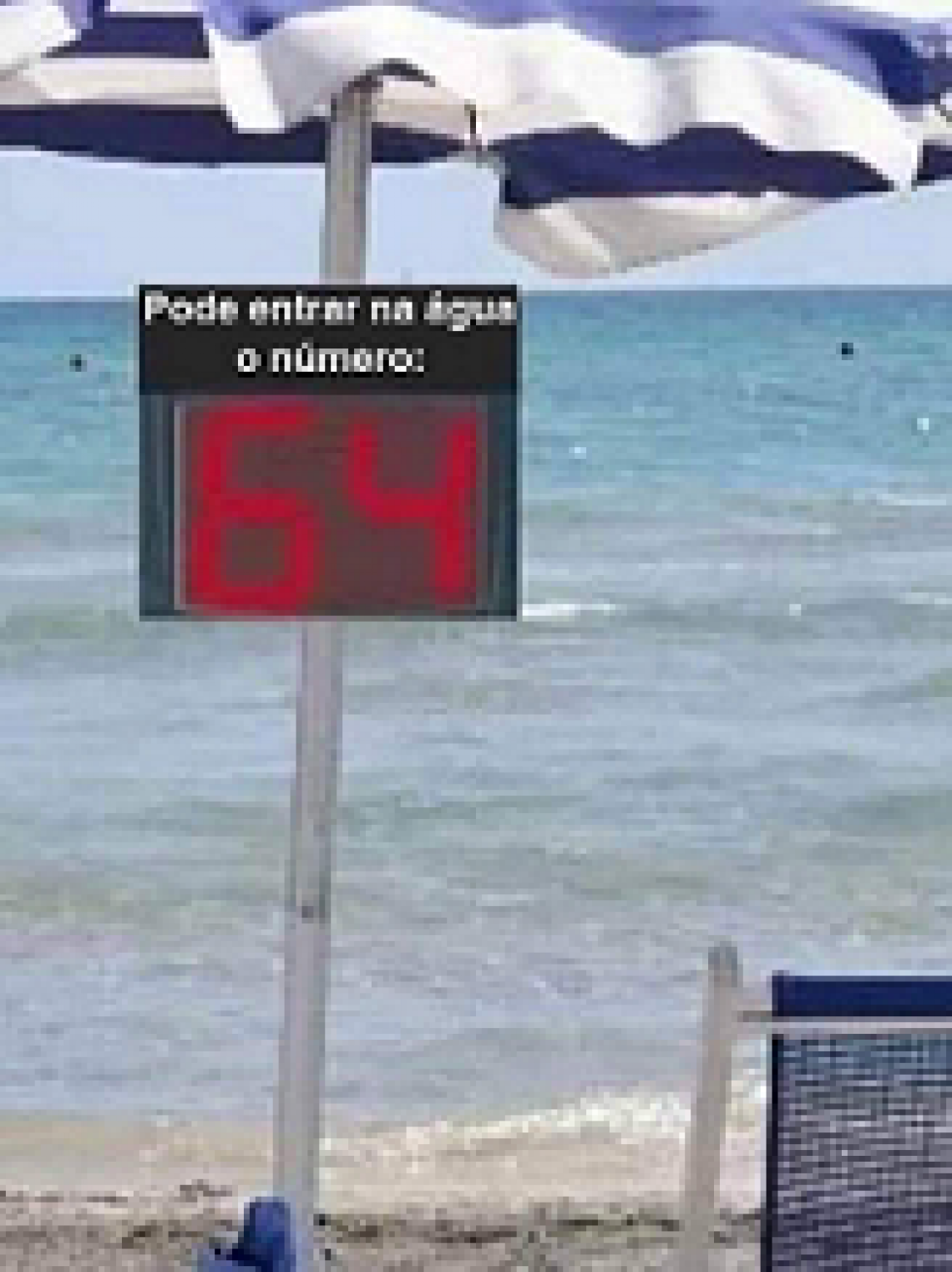 Parasol de plage avec numéro