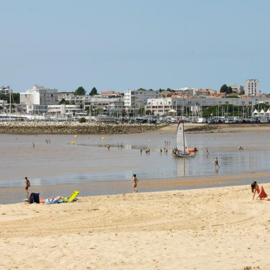 Grande Plage - Poste de Secours du Trier